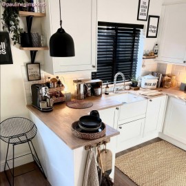 Creative Cables - Κρεμαστό Φωτιστικό Με Κεραμική Καμπάνα Bell M Creative Cables - Κρεμαστό Φωτιστικό Με Κεραμική Καμπάνα Bell M