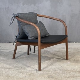 Boutique - Πολυθρόνα Με Μαξιλάρια Tokyo Walnut