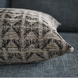 Gofis Home - Μαξιλαροθήκη 50x50cm Indira Ash Beige/ Black 258/13