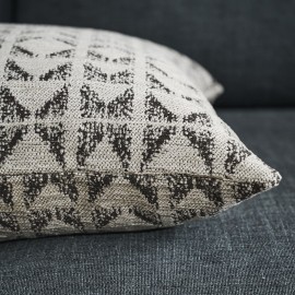 Gofis Home - Μαξιλαροθήκη 50x50cm Indira Ecru/Black 258/05