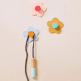 Kids Concept - Σετ 3 Ξύλινες Κρεμάστρες Flower Mix