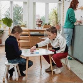 Les Droles De Bouilles - Σετ Τραπέζι Με Επιφάνεια Χρωματισμού & 2 Σκαμπό Δάσος