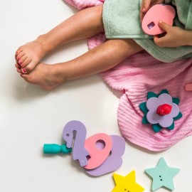 Quut - Παιχνίδι Μπάνιου Puzzle Friends "Η Λίμνη των Κύκνων"