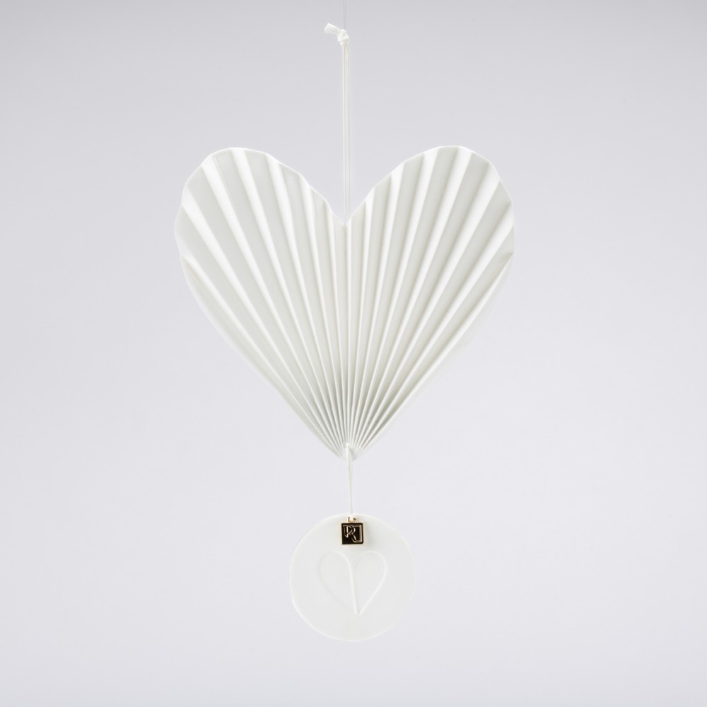 Raeder - Wedding. Πορσελάνινη Κρεμαστή Καρδιά Pleated Heart At THe Top