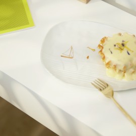 Raeder - Picture stories. Πορσελάνινο Πιάτο To the horizon