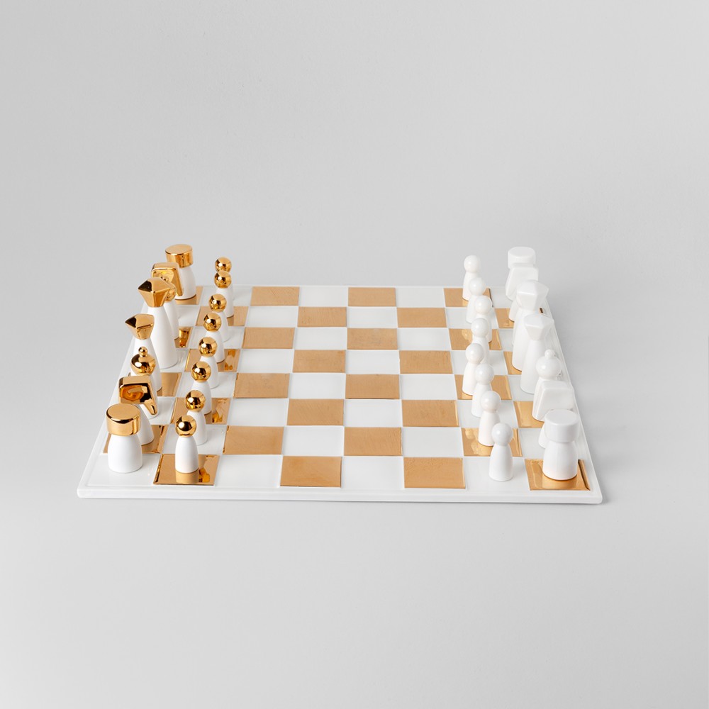 Raeder - Πορσελάνινο Σκακι