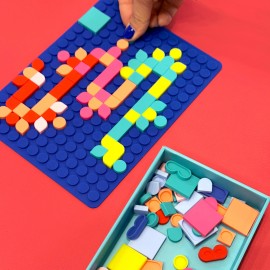 Super Petit - Επιφάνεια Σιλικόνης Με Τουβλάκια Mosaic Game Blue