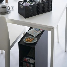 Yamazaki - Τροχήλατο Καλάθι Αποθηκέυσης 3 Επιπέδων Tower BK Yamazaki - Τροχήλατο Καλάθι Αποθηκέυσης 3 Επιπέδων Tower BK