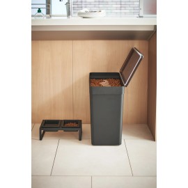 Yamazaki - Δοχείο Αποθήκευσης Φαγητού Για Κατοικίδια Με Δοσομετρητή 12kg BK