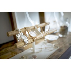 Yamazaki - Σταντ Για Ρολόγια Και Κοσμήματα WH