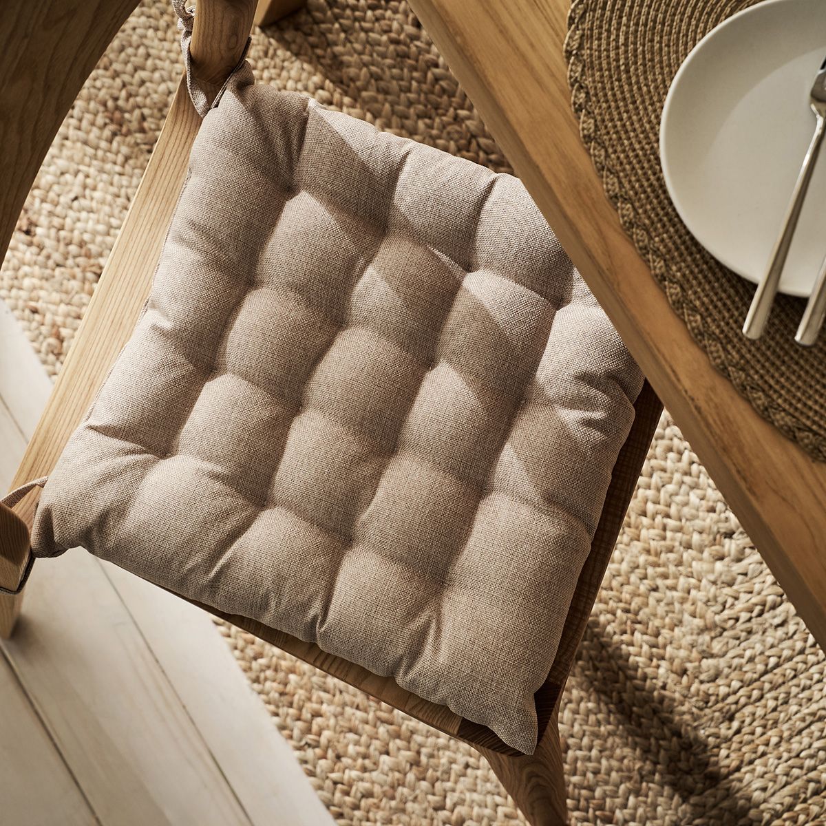 Gofis Home - Μαξιλαράκι καρέκλας 40x40cm Hygg Beige 213/06