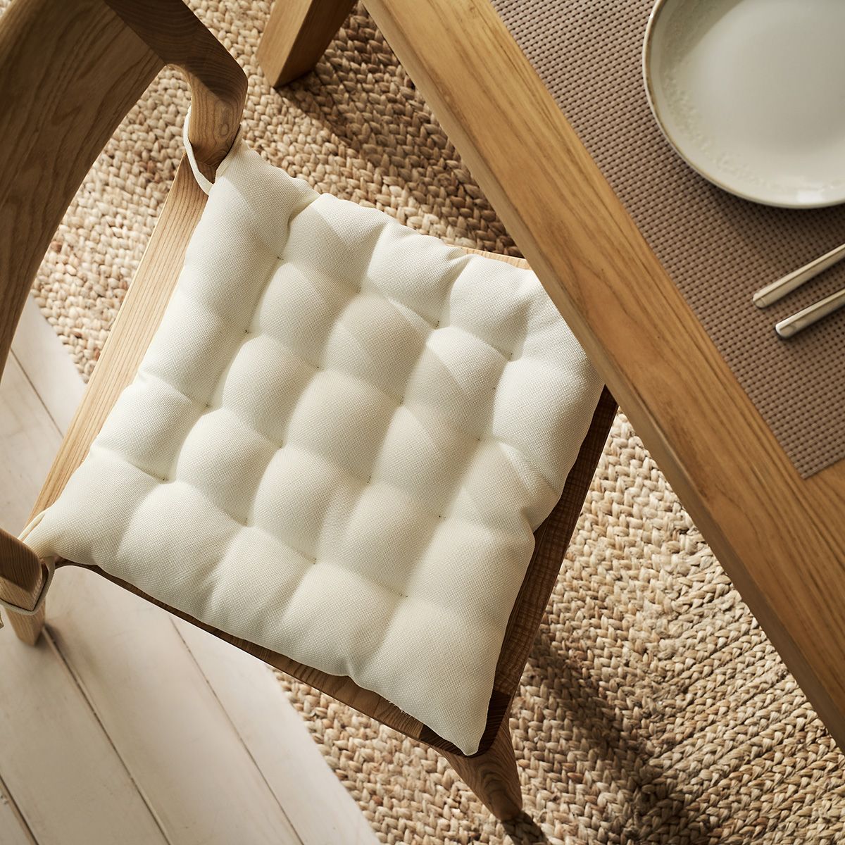 Gofis Home - Μαξιλαράκι καρέκλας 40x40cm Hygg Offwhite 213/05